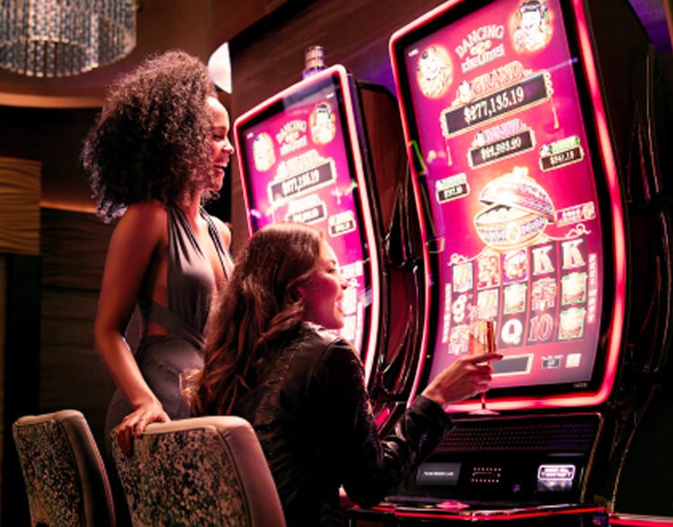 Antarmuka aplikasi indomax21 menampilkan permainan slot dan live casino